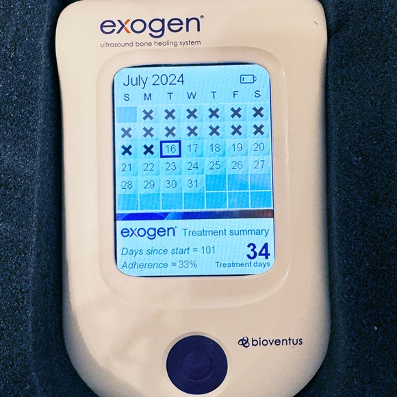 EXOGEN BIOVENTUS Ultrasound Bone Healing Growth Stimulator Complete, Sterilized - Picture 4 of 7